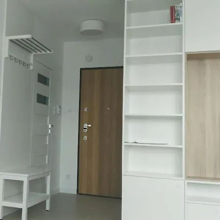 New Cozy Near The Center, Mokotow 바르샤바